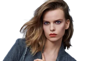 Total Look Hair blondish model